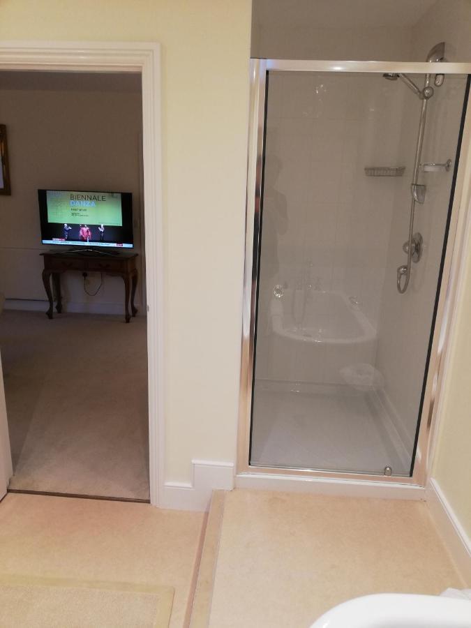 Bed and Breakfast Rusling House Butcombe Экстерьер фото