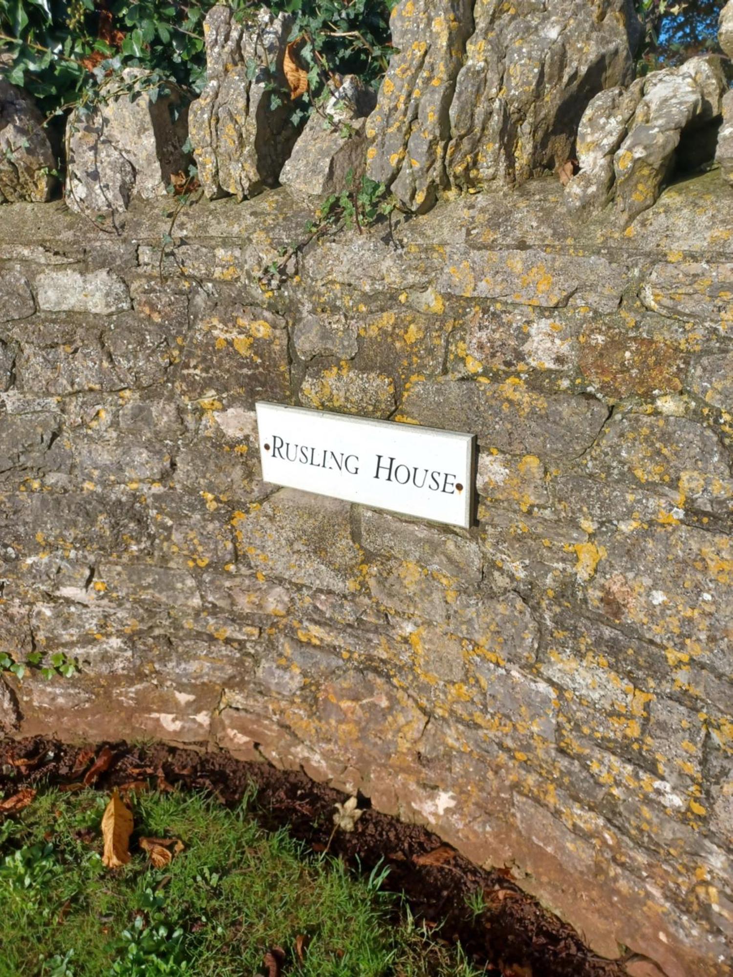 Bed and Breakfast Rusling House Butcombe Экстерьер фото